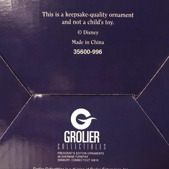 Walt Disney Alice in Wonderland Christmas collectable ornament(Alice) - Picture 4 of 4